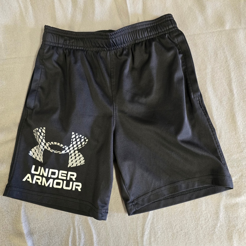 Under Armour Boys Athletic Shorts Black Loose Fit Graphic Logo‎ Youth Medium YM